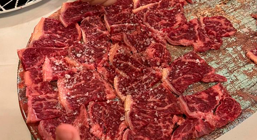 carne a la piedra