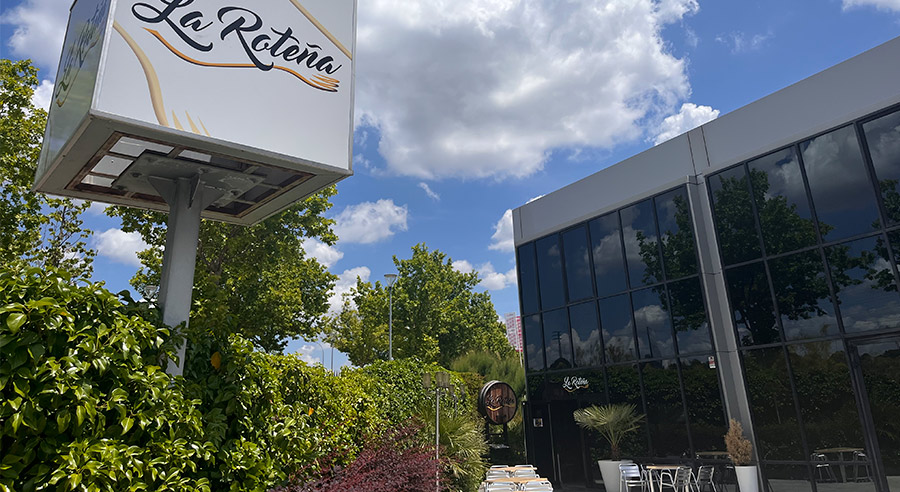 entrada restaurante La Roteña